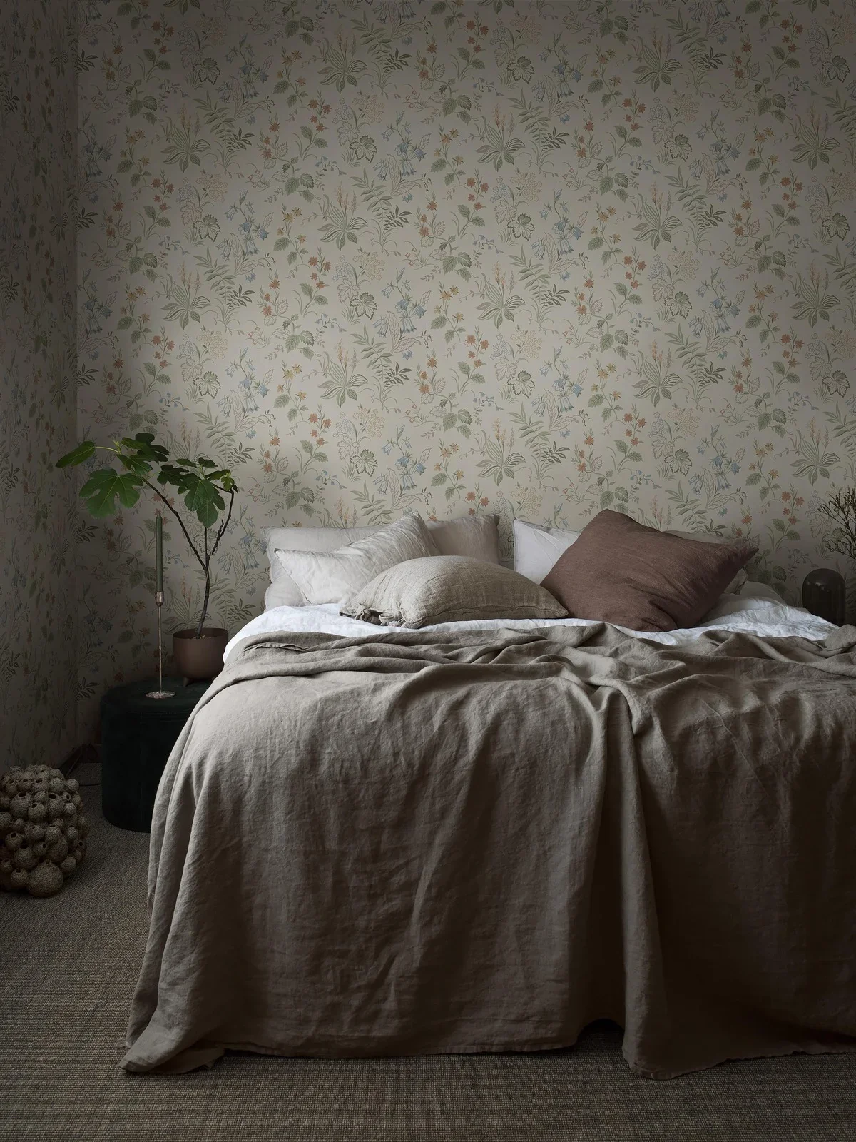 Tapeta z motywem roślinnym FOLKLORE kremowy z zielonym - Image 2