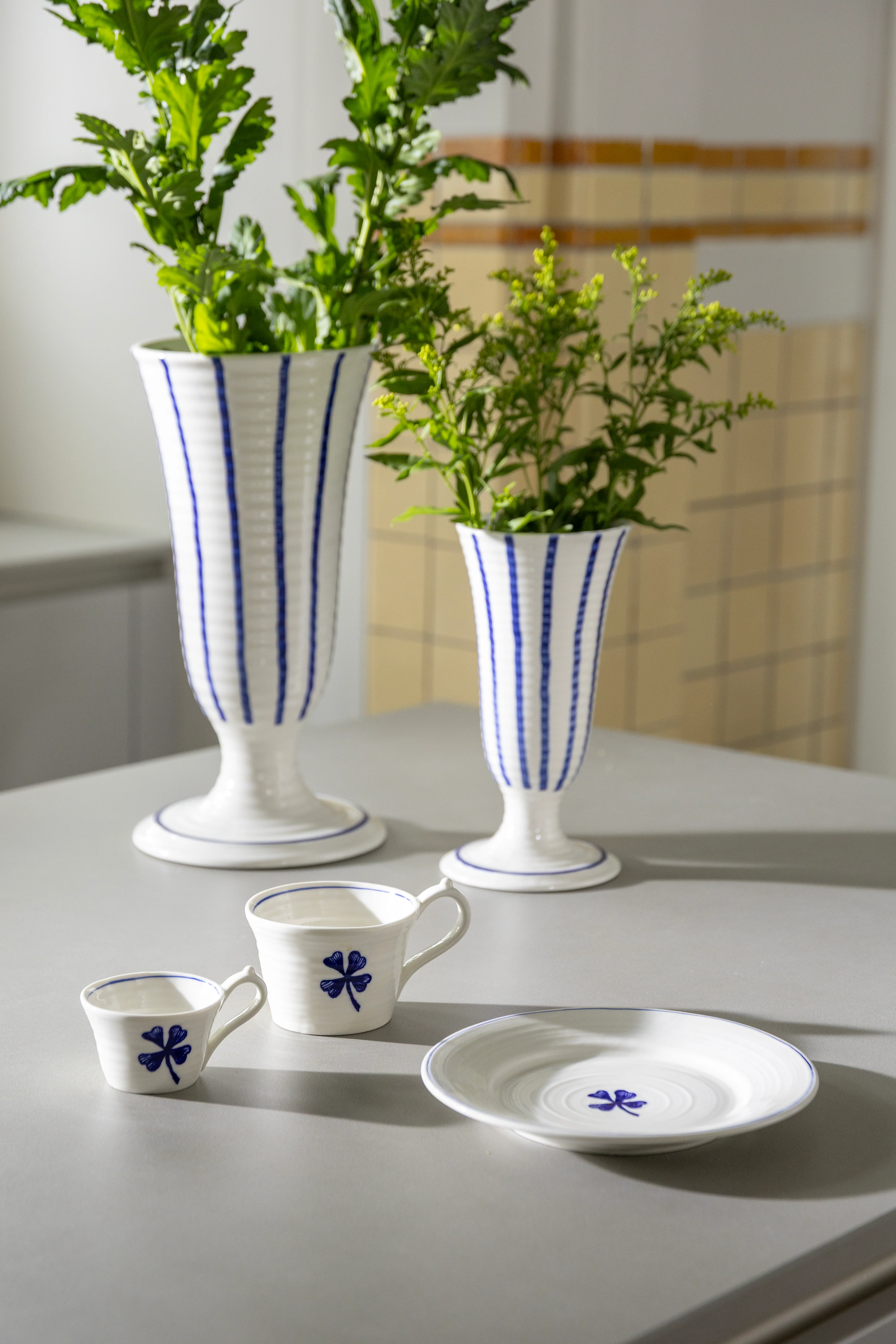 Wazon ANOUK LILIUM biały z niebieskim - Image 4