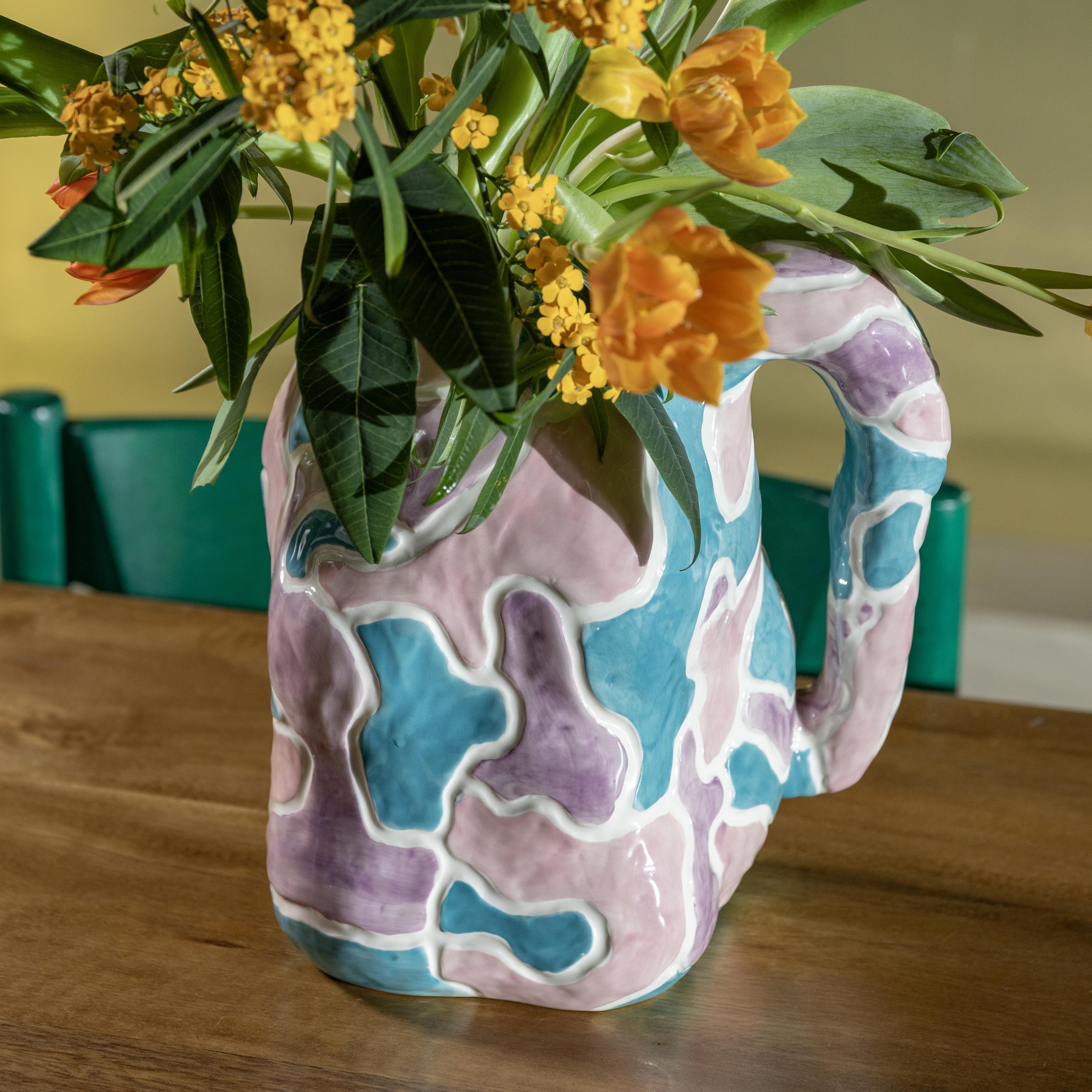Wazon JUG-A-VASE różowy z fioletowym i niebieskim - Image 4