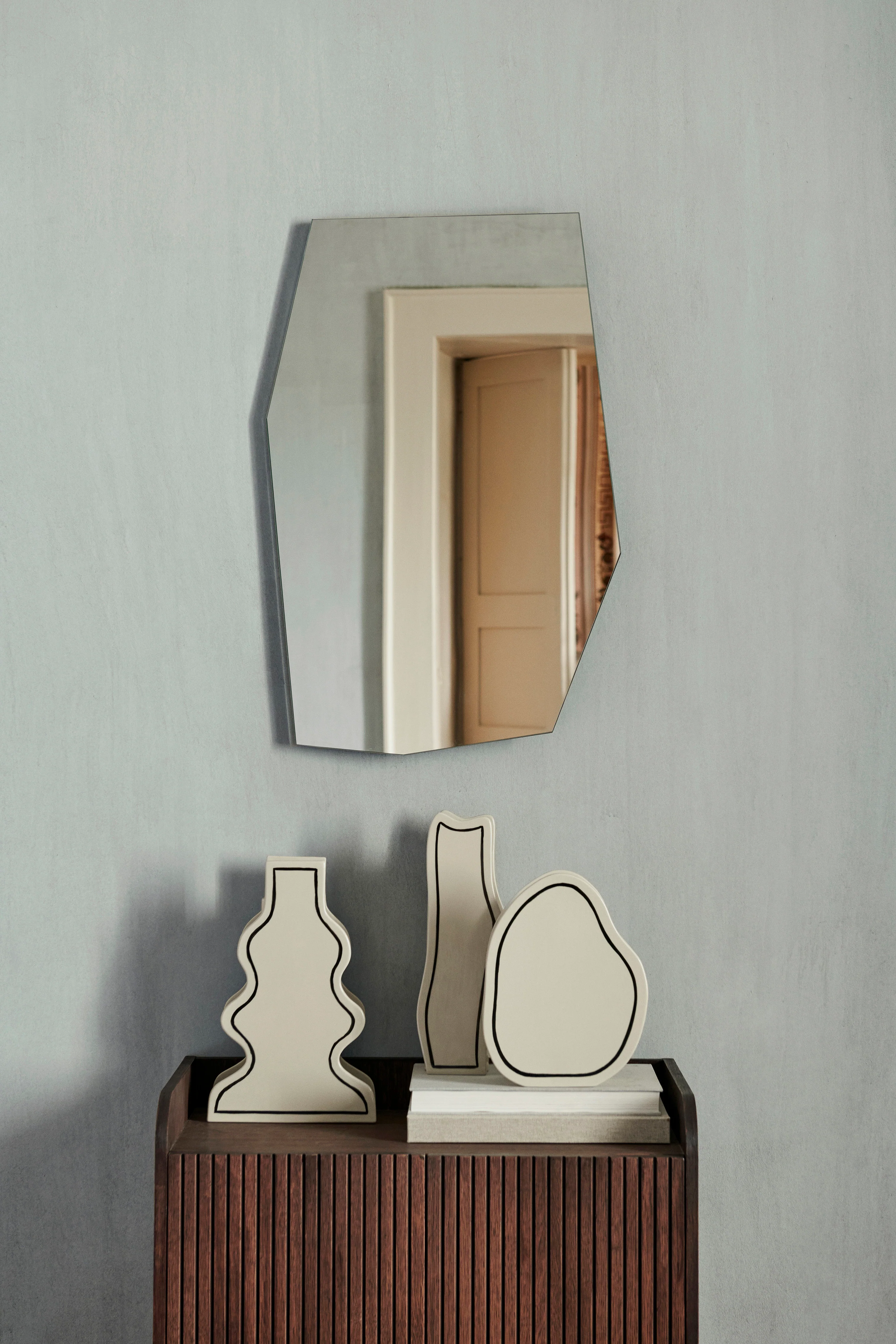Wazon PASTE VASE CURVY złamana biel z czarnym wzorem - Image 4