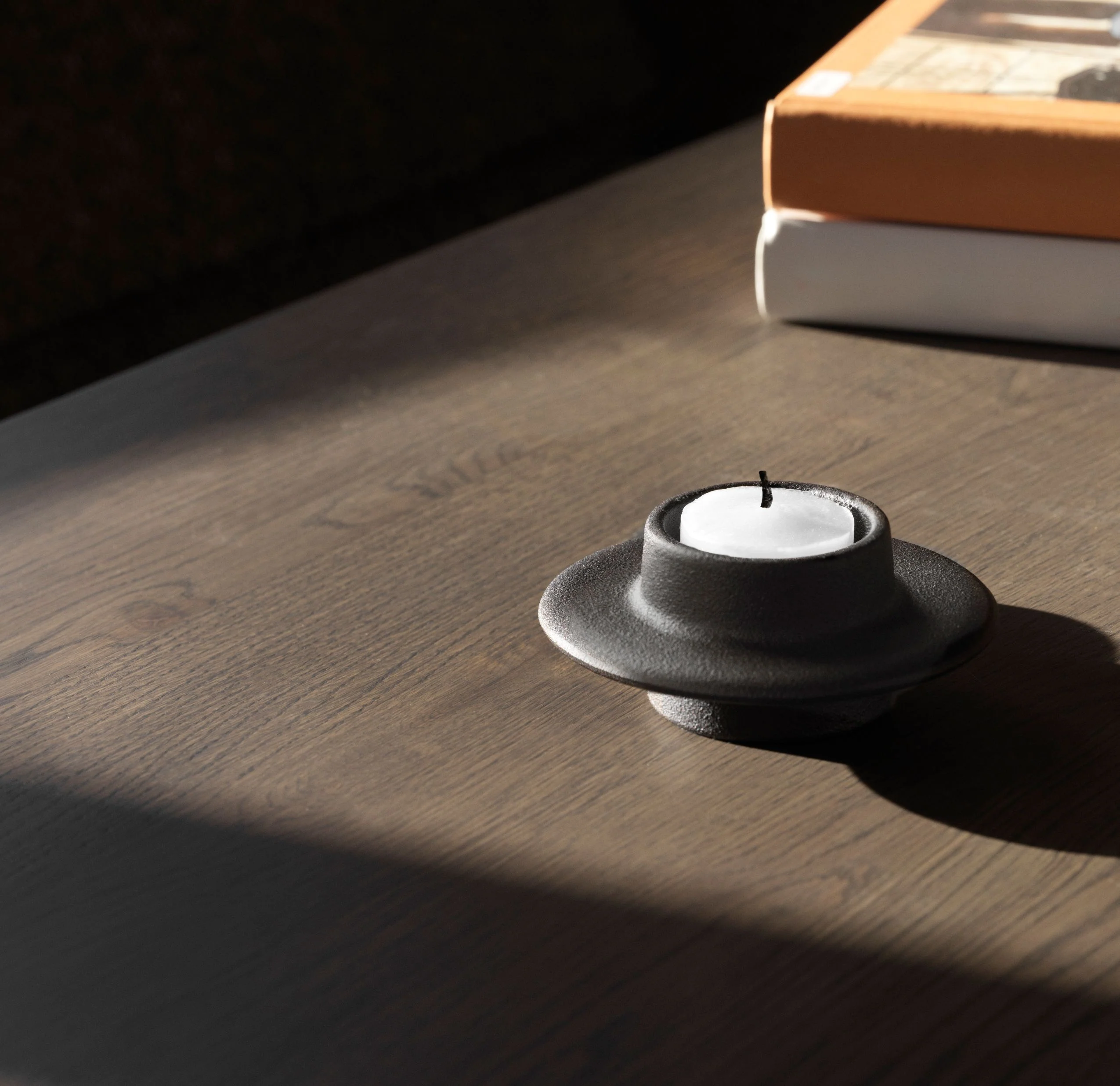 Świecznik HEIMA TEALIGHT czarne żeliwo - Image 4