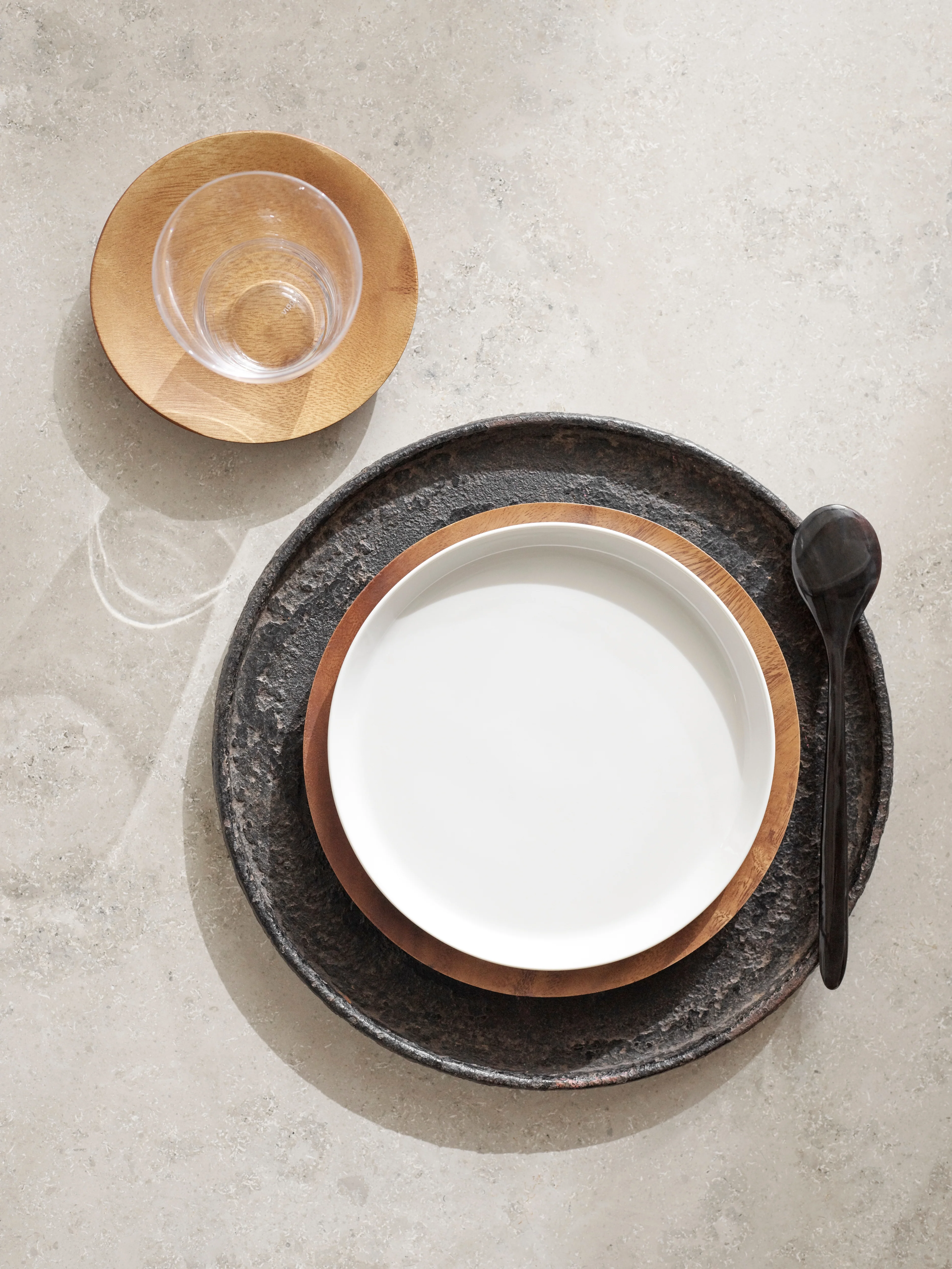 Zestaw talerzy VIPP biała porcelana - Image 2