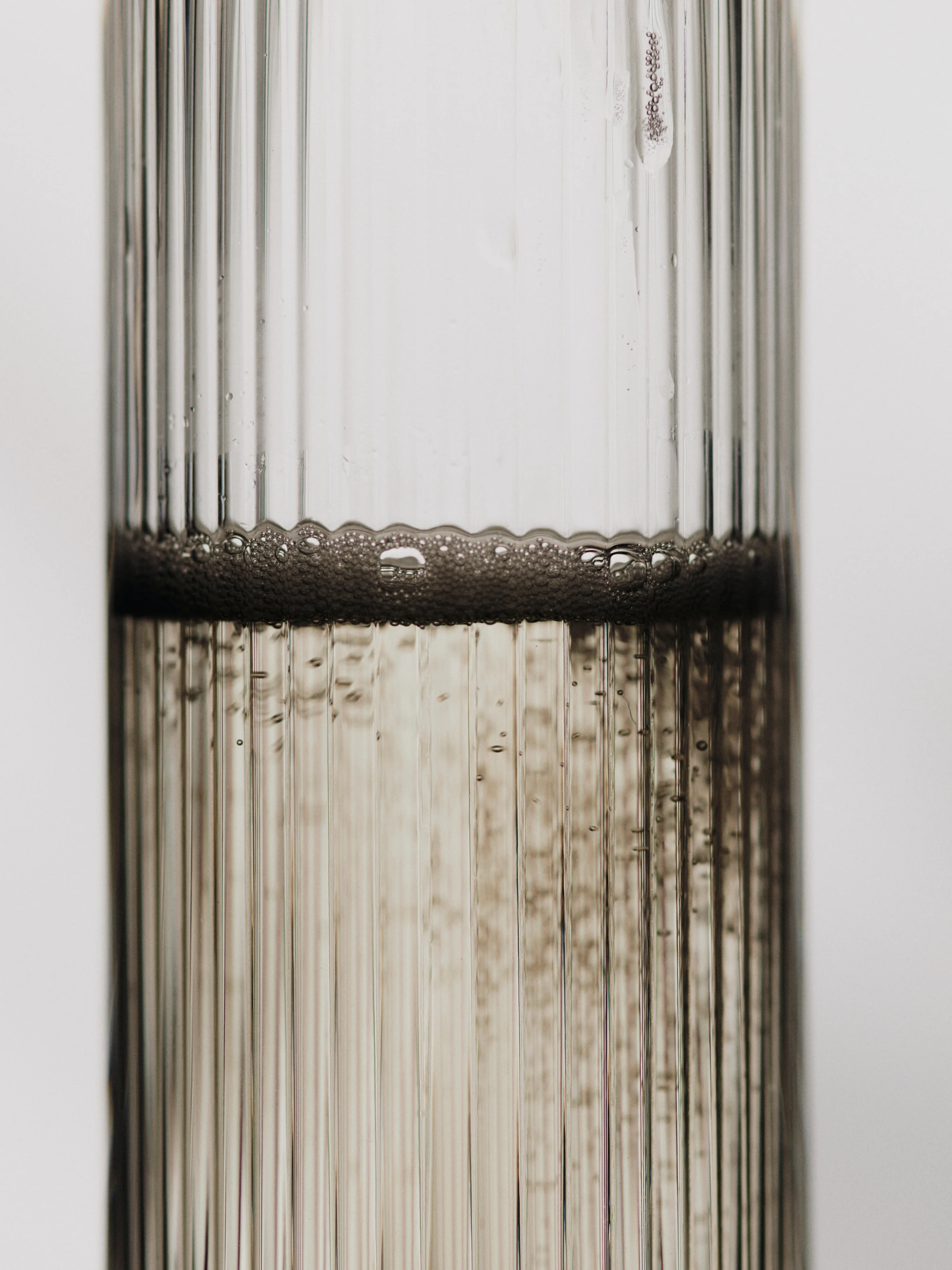 Zestaw kieliszków do szampana RIPPLE FLUTES szklany - Image 6