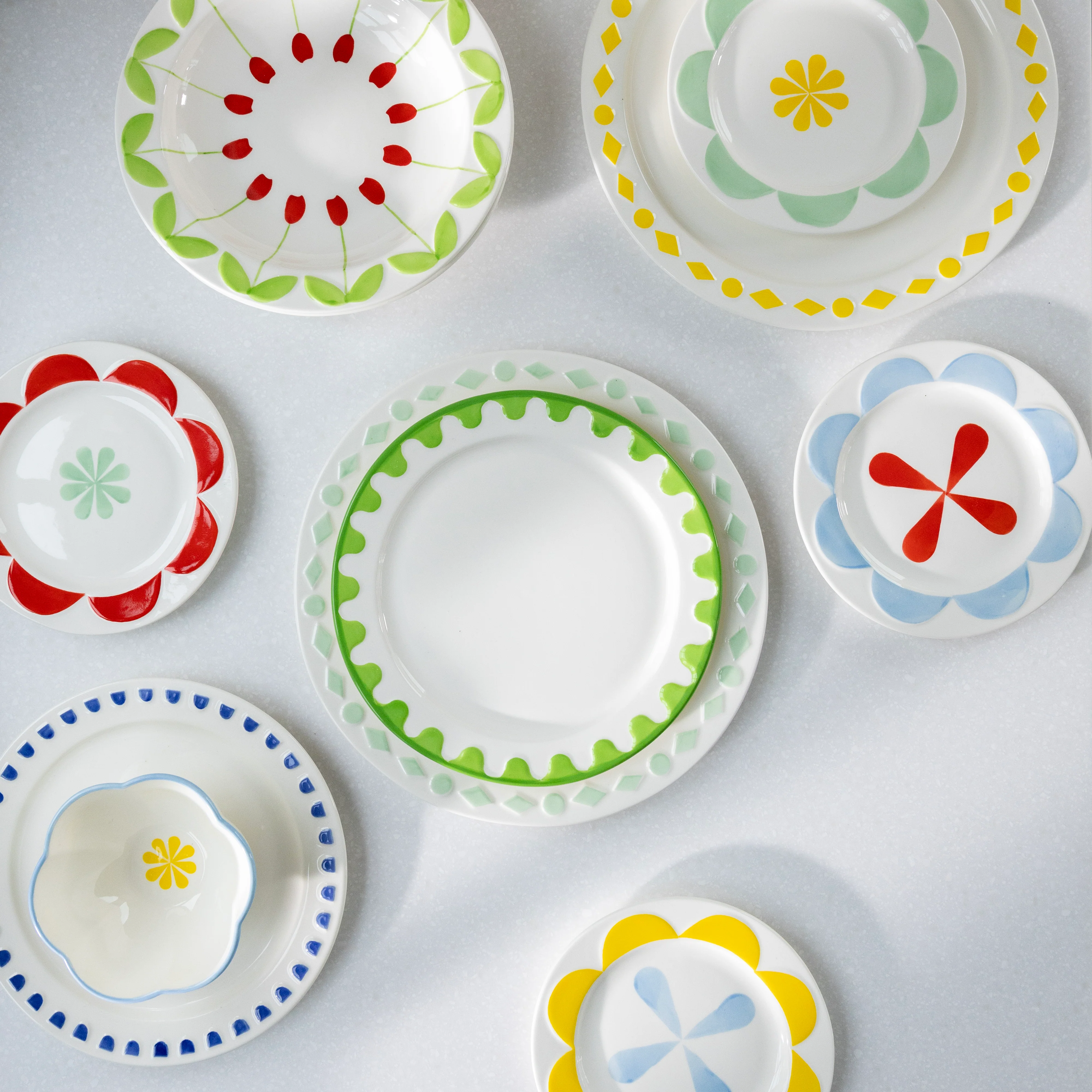 Zestaw talerzy deserowych FOLK kolorowa porcelana - Image 2